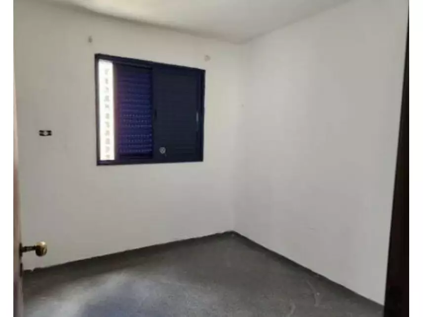 Apartamento à venda em leilão - foto 2