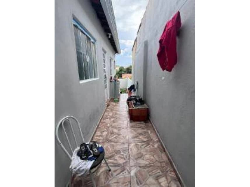Casa à venda em leilão - foto 2