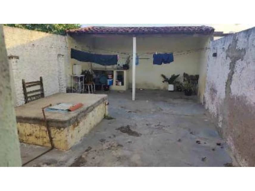 Casa à venda em leilão - foto 3