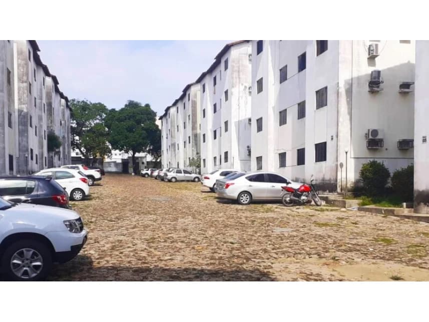 Apartamento à venda em leilão - foto 5