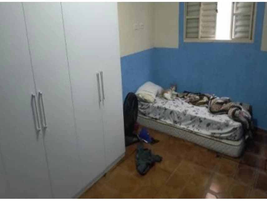 Casa à venda em leilão - foto 2