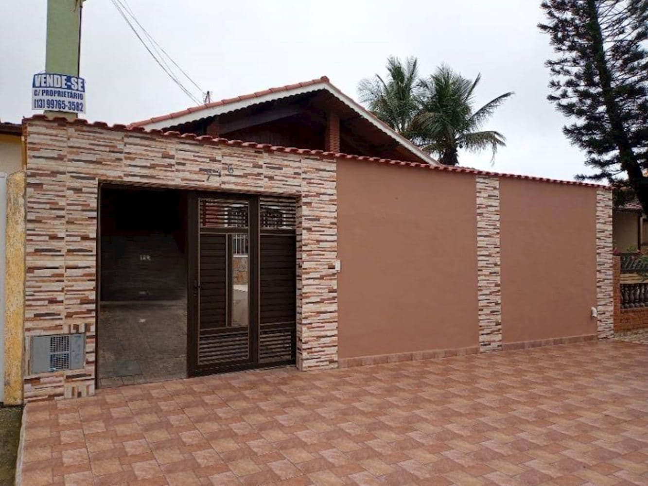 Casa, Padrão, 0 vaga(s) de garagem