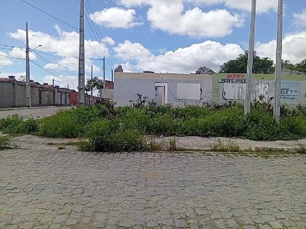 LOT VIANA MOURA INHUMAS