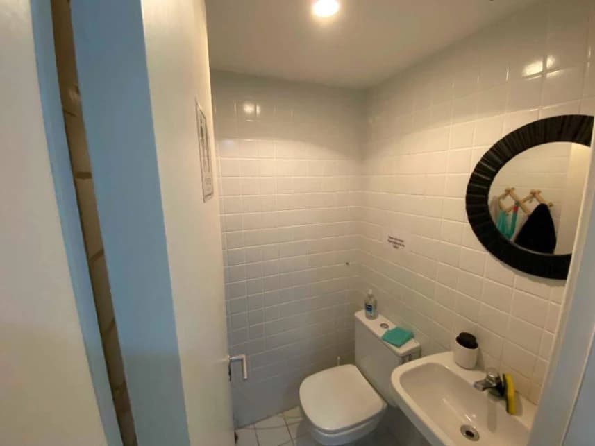 Sala Comercial à venda em leilão - foto 2