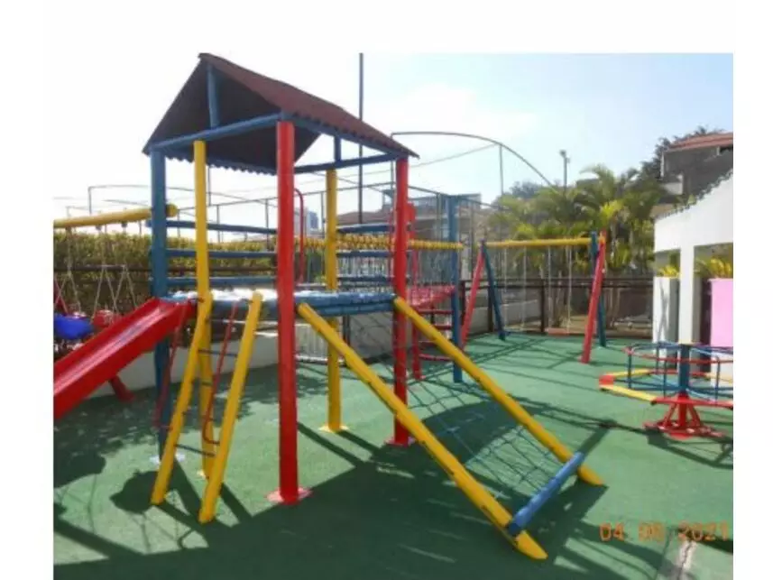 Apartamento à venda em leilão - foto 2