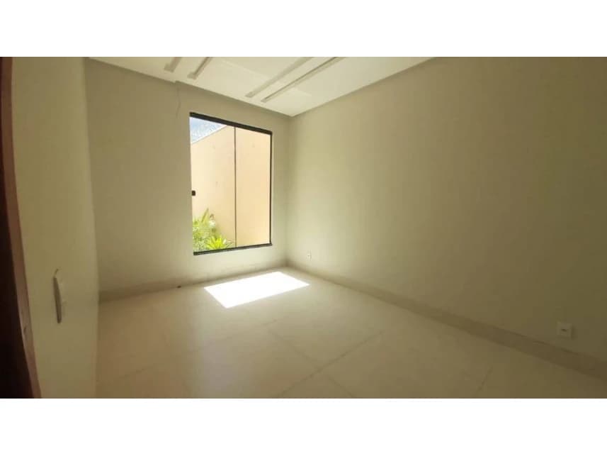 Casa à venda em leilão - foto 2