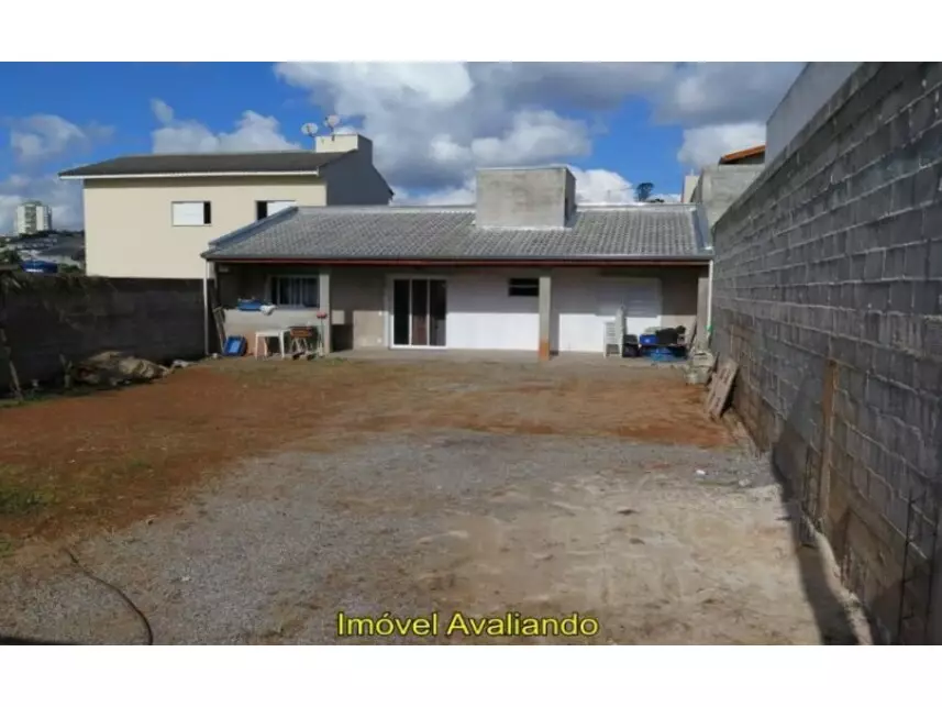 Casa à venda em leilão - foto 2