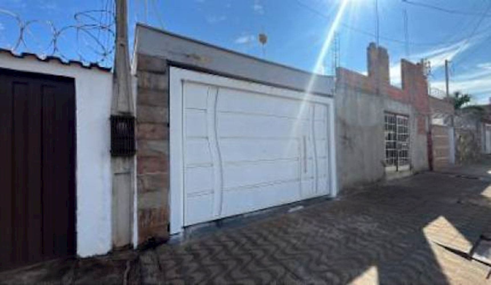 Casa, Padrão, 1 vaga(s) de garagem