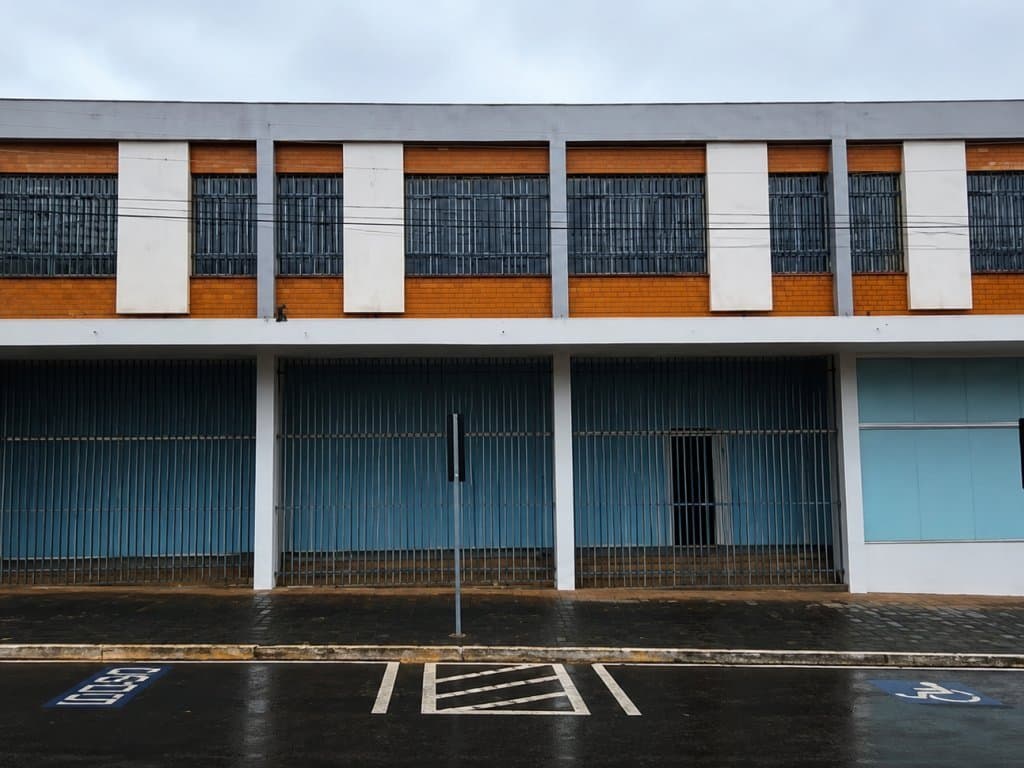 Imóvel Comercial 830 m² (Subsolo, Térreo e pavimento Superior) - Centro - Centenário do Sul - PR - foto 5