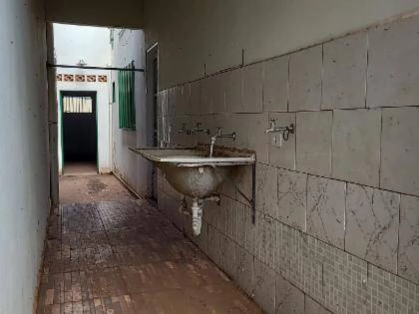 Casa à venda em leilão - foto 3