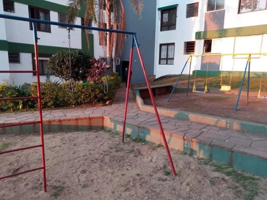 Apartamento à venda em leilão - foto 2