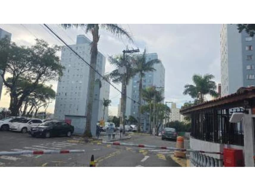 Apartamento à venda em leilão