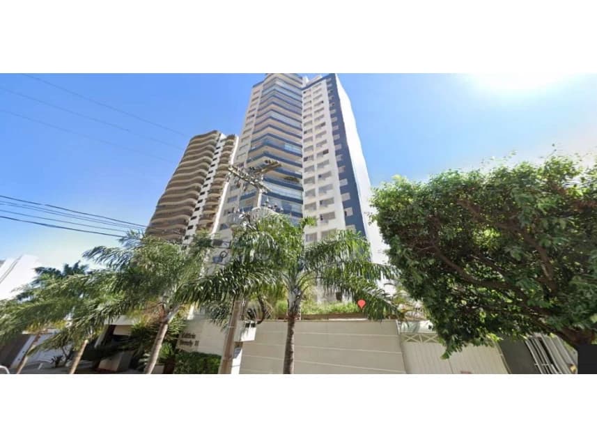 Apartamento à venda em leilão