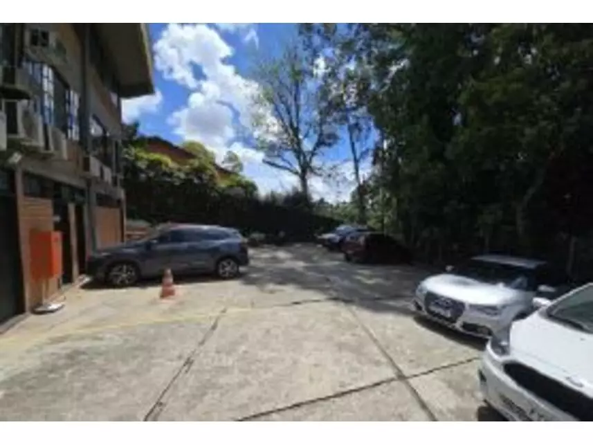 Apartamento à venda em leilão - foto 5