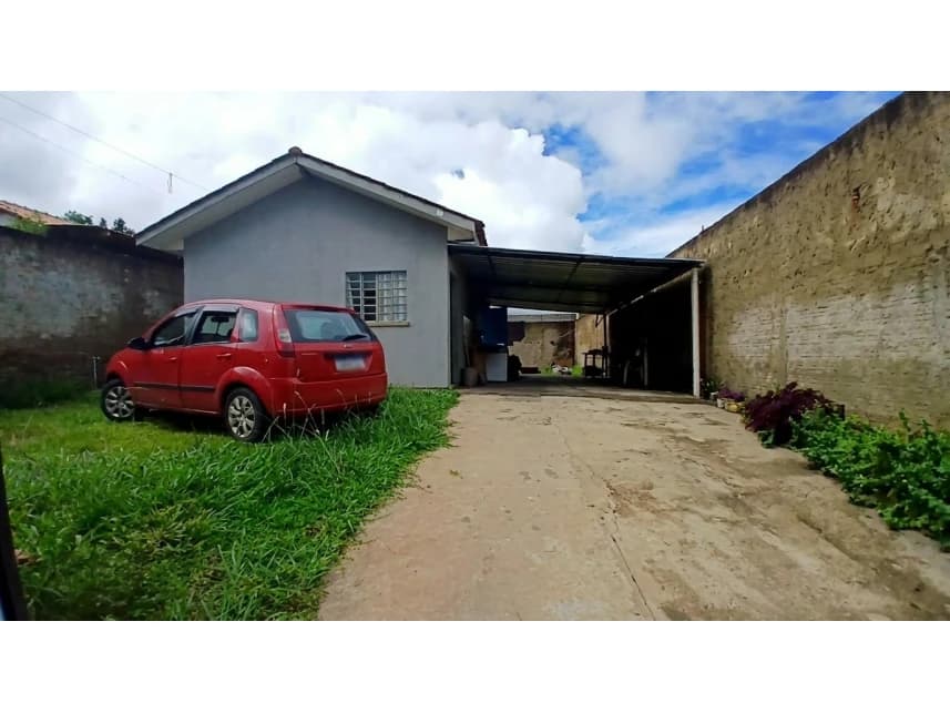 Casa à venda em leilão - foto 2