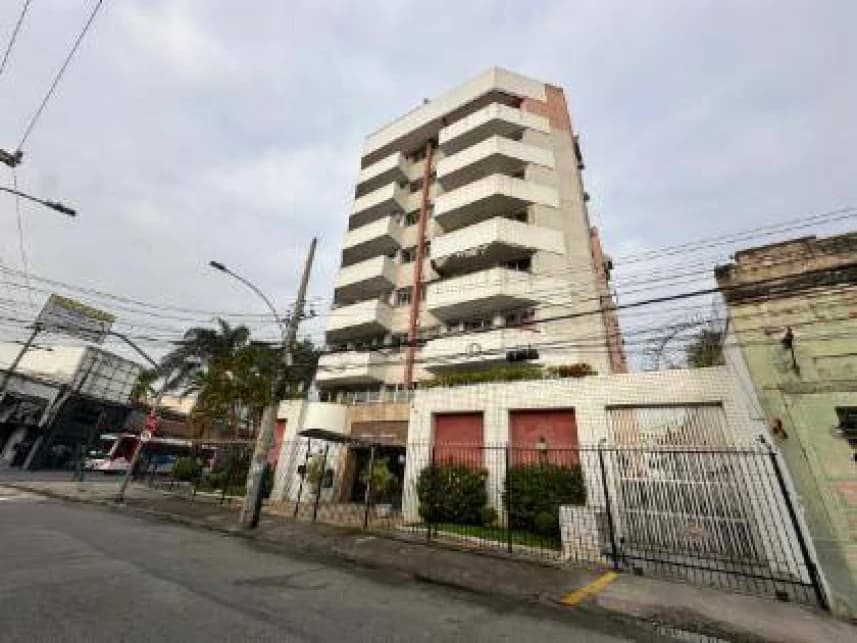 Apartamento à venda em leilão - foto 2
