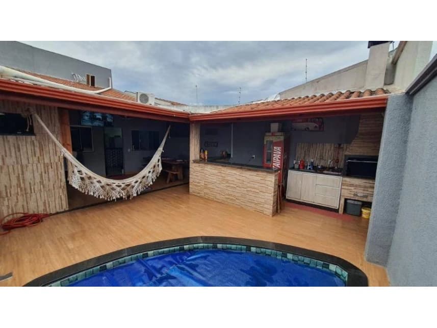 Casa à venda em leilão - foto 2