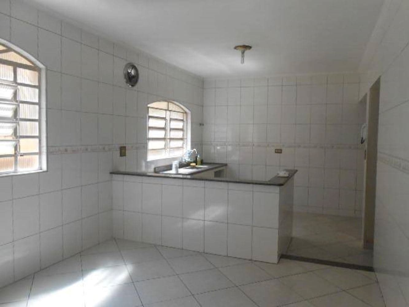Casa, Padrão, 1 vaga(s) de garagem - foto 4