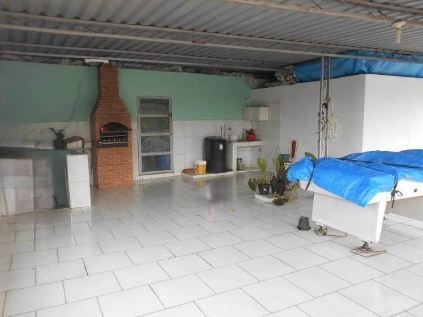 Apartamento à venda em leilão - foto 3