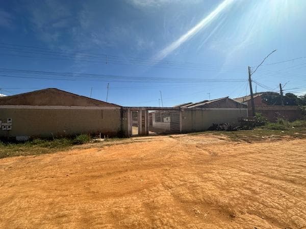 CONDOMINIO IPE AMARELO I