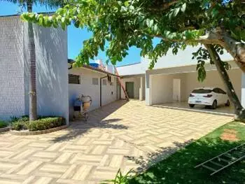 Casa à venda em leilão - foto 2