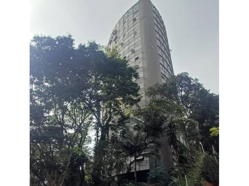 Apartamento à venda em leilão