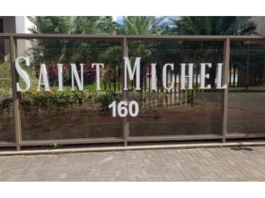 Apartamento à venda em leilão - foto 2