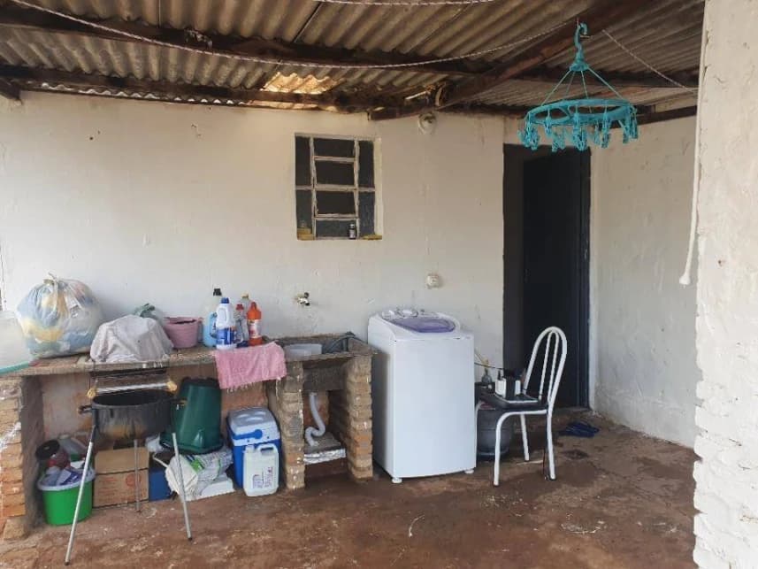 Casa à venda em leilão - foto 2