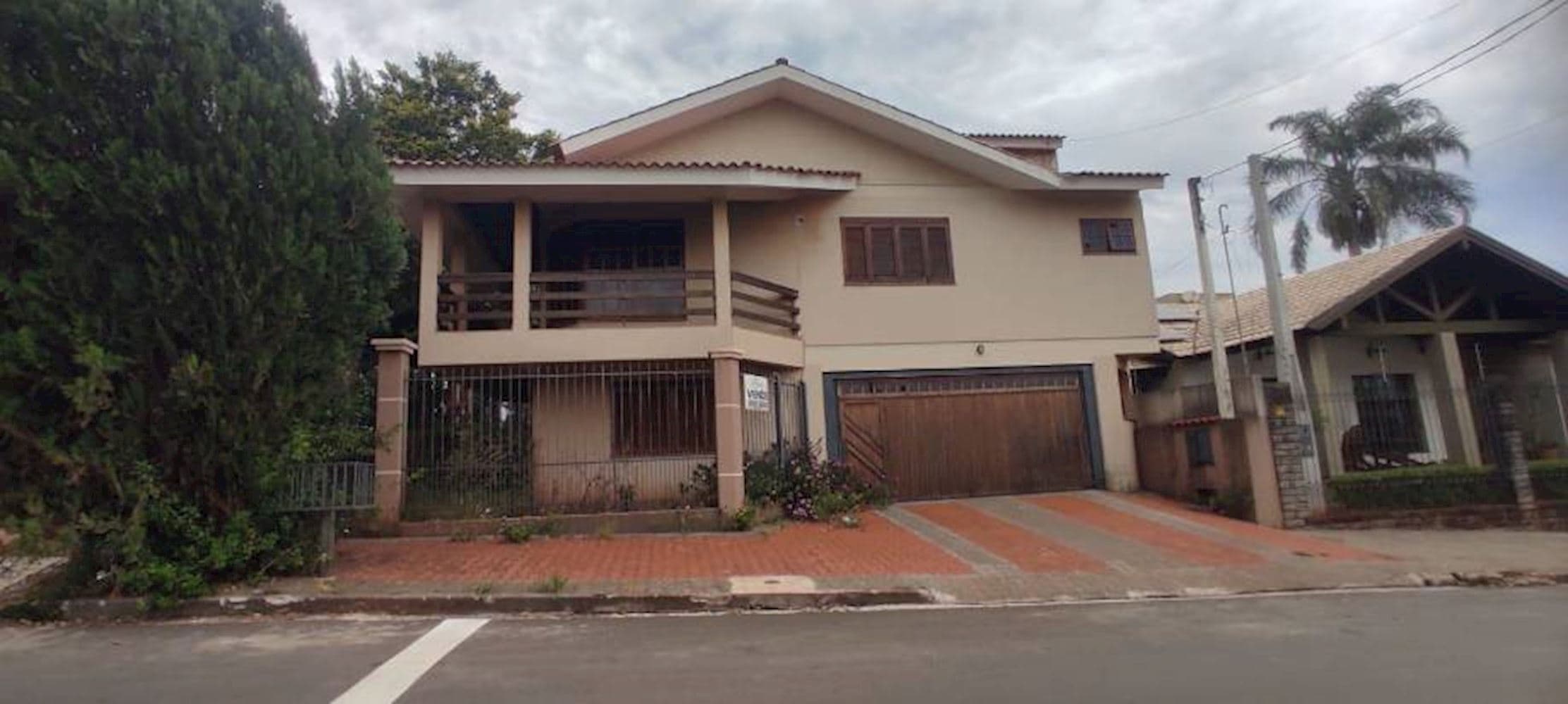 Casa, Padrão, 0 vaga(s) de garagem
