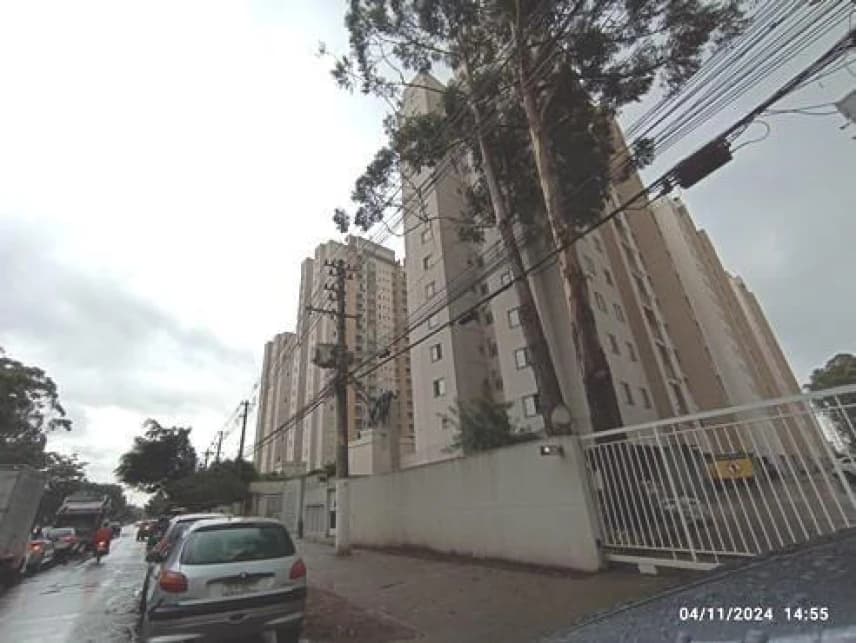 Apartamento à venda em leilão - foto 4