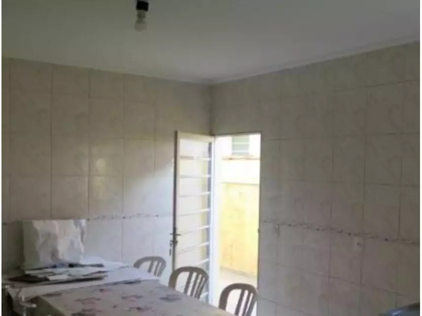 Casa à venda em leilão - foto 2