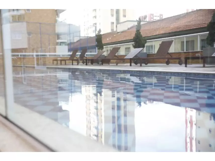 Apartamento à venda em leilão - foto 2