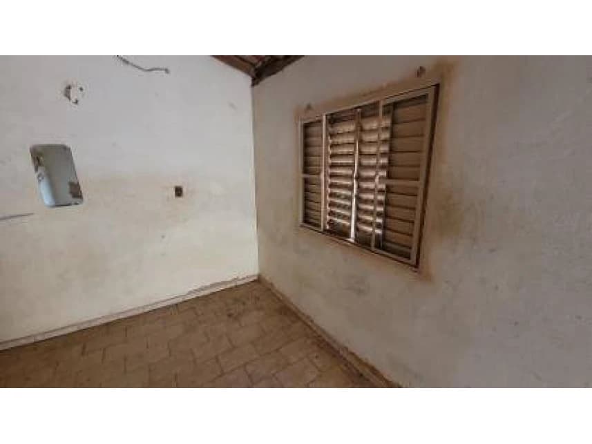Casa à venda em leilão - foto 3