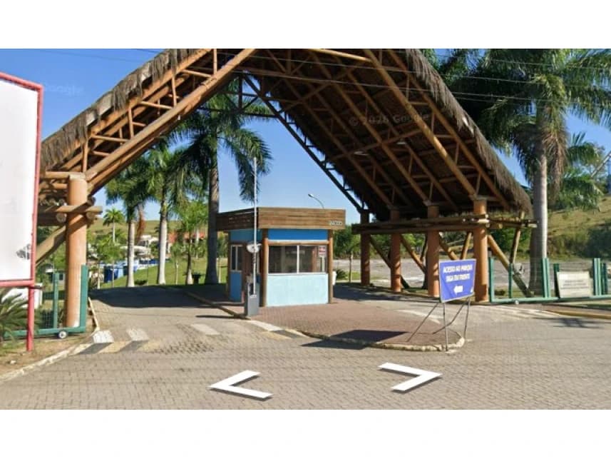 Apartamento à venda em leilão