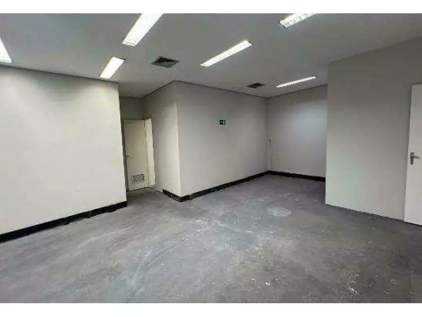 Ex-Agência à venda em leilão - foto 3