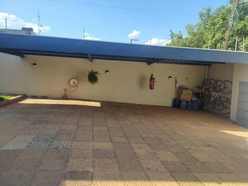 Casa à venda em leilão - foto 2
