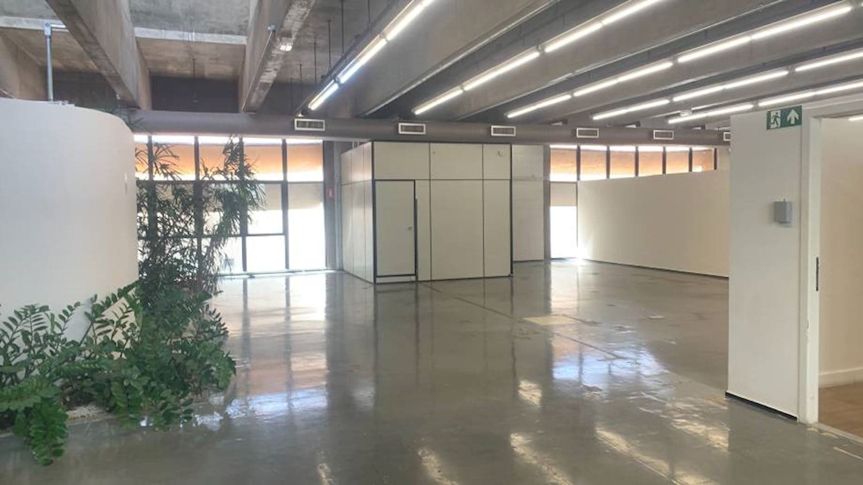 Ex-agência, Padrão, 0 vaga(s) de garagem - foto 4
