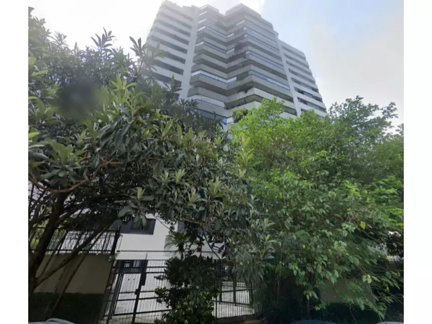 Apartamento à venda em leilão