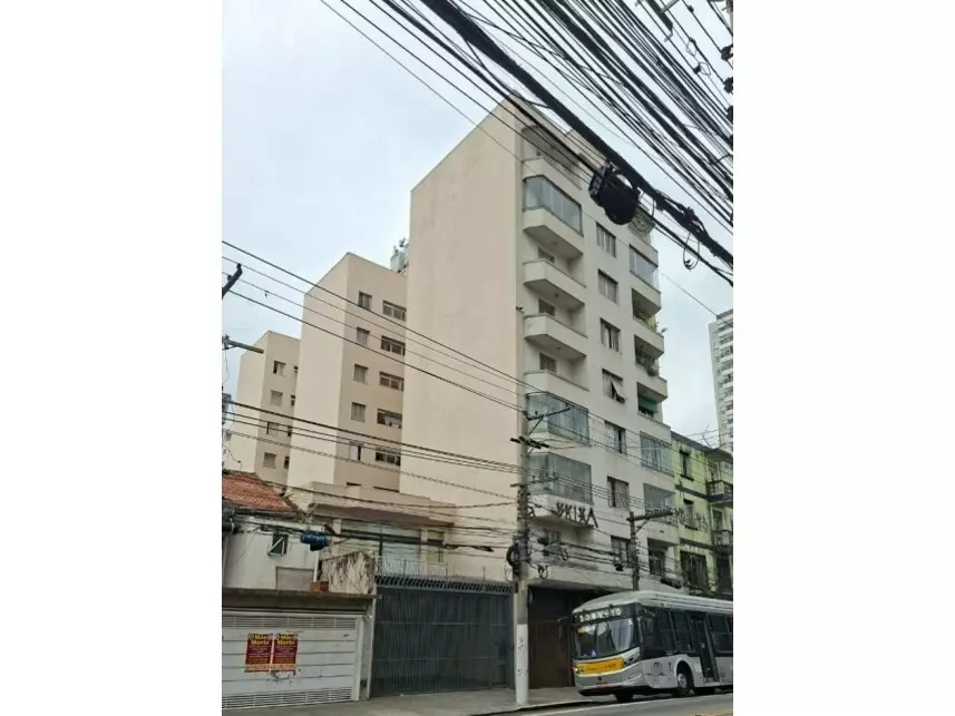 Apartamento à venda em leilão - foto 4