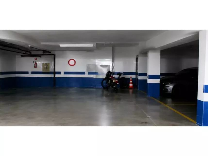 Box de Garagem à venda em leilão - foto 2