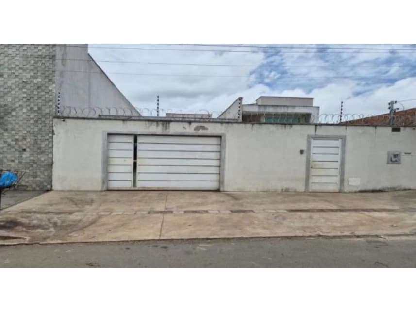 Casa à venda em leilão