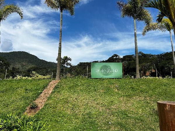 COND RES GREEN LIFE CLUB