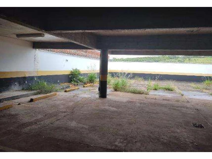 Ex-Agência à venda em leilão