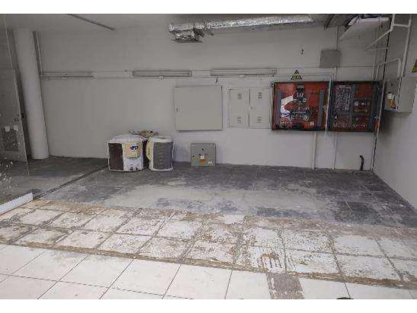 Ex-Agência à venda em leilão - foto 3