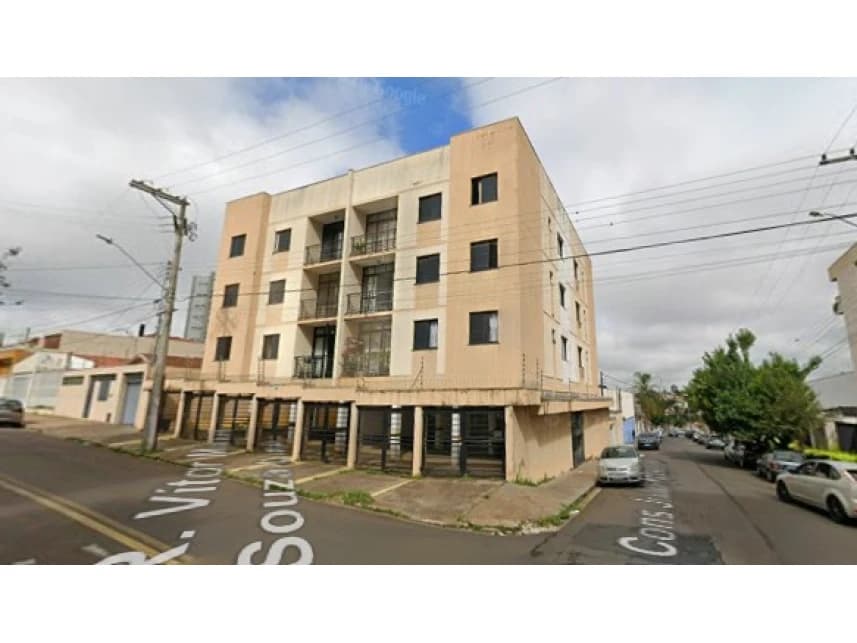 Apartamento à venda em leilão