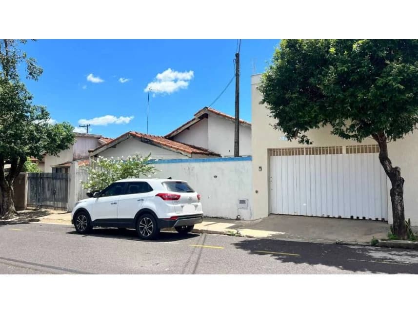 Casa à venda em leilão - foto 2