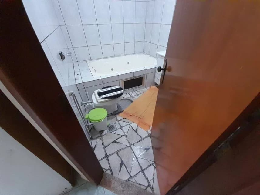 Casa à venda em leilão - foto 2