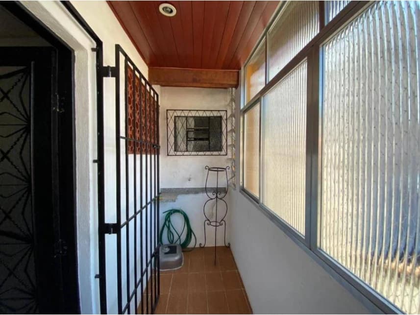 Casa à venda em leilão - foto 2