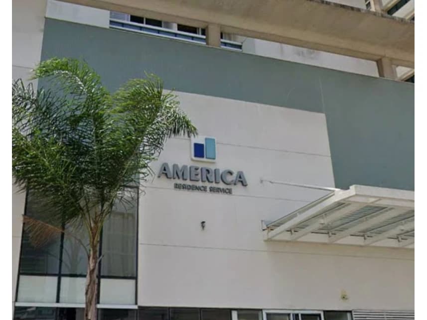 Apartamento à venda em leilão - foto 2