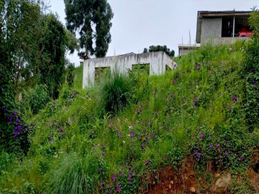 Parte Ideal (50%) sobre Terreno 900 m² (com construção inacabada) - Calmon - SC - foto 2